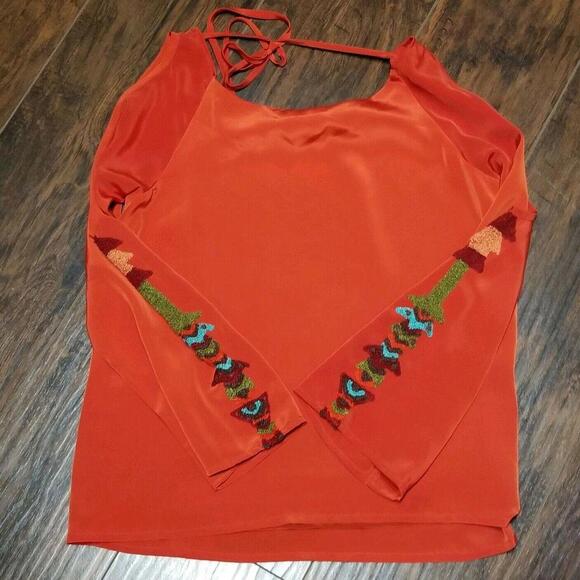 Judith March Top Size Medium Burned Orange Cold Shoulder Embroidered Sleeves - Picture 3 of 9